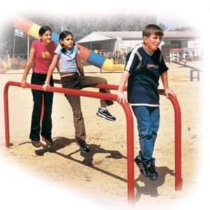 מתקן כושר מקבילים ממתכת